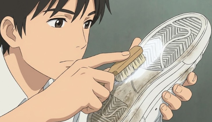 ラバーソールの黒ずみを効率よく落とすブラッシング