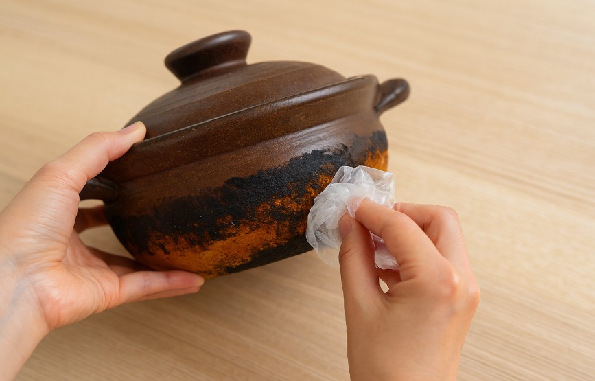 土鍋外側の焦げを落とす方法