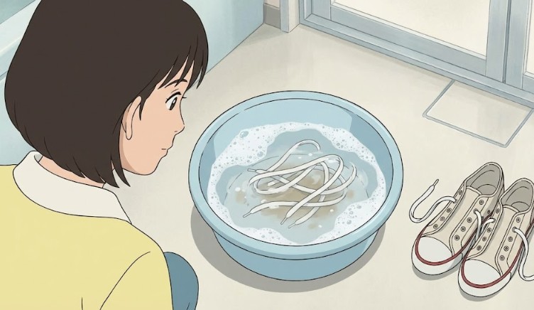 靴紐の汚れはつけ置き洗いで解決